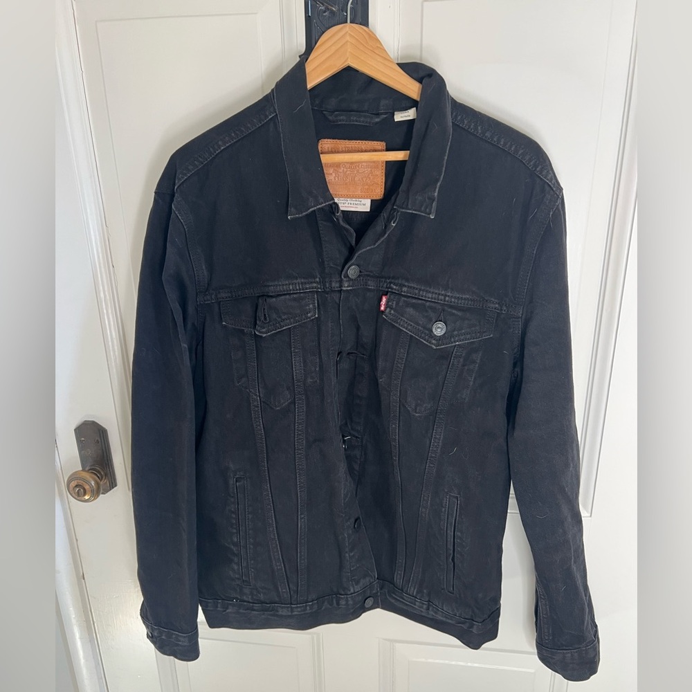 Levi's Black Denim Jacket - Women’s XL